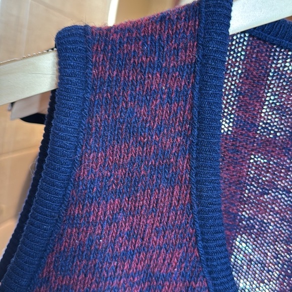 Vintage Barclay Sweater Vest Blue & Red Grandpa Shetland Wool Blend Size Small - Picture 2 of 5